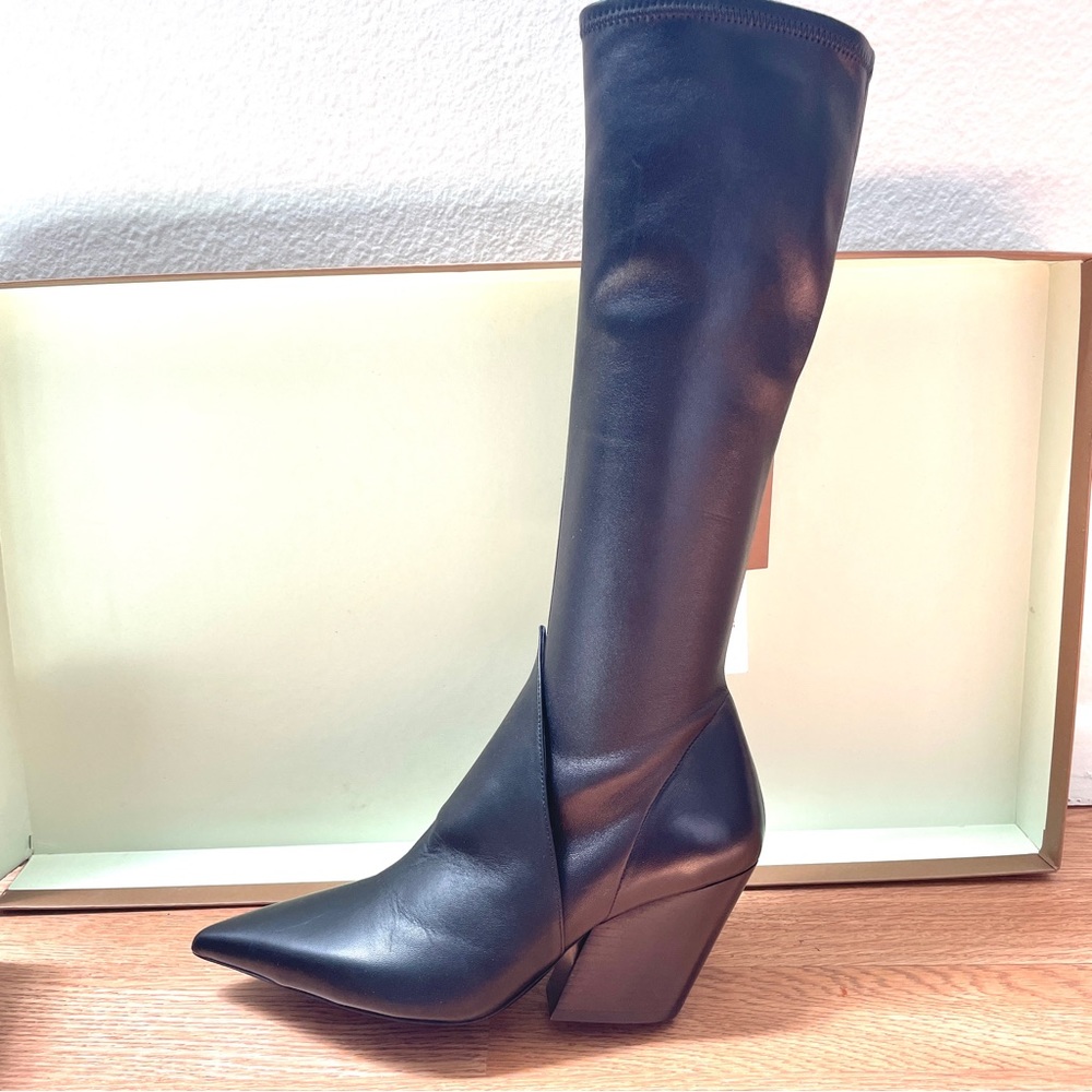 Burberry Leather Knee High Black Boots Size: 38.5 - Picture 6 of 10